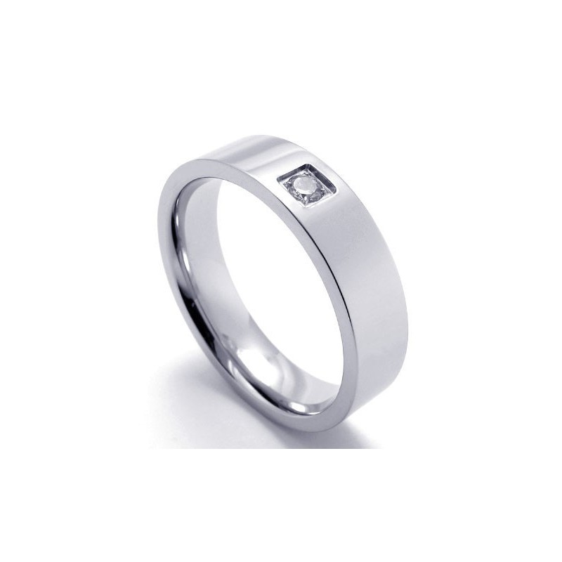 Elegant Form, Färg Och Briljans. Välkänd För Sin Fina Titanring. Elegant Form, Färg Och Briljans. Välkänd För Sin Fina Titanring.
