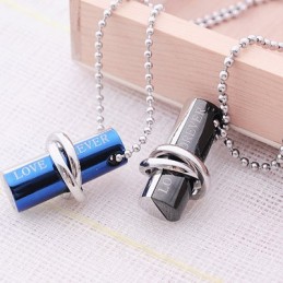 Love Forever Sweetheart Emblem Titanhalsband Hänge