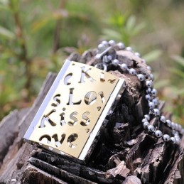 Kyss Kärlek Gåvor Till Din Pojkvän Titan Halsband Hänge