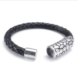 Modern Design, Delikata Färger, Pålitligt Titanläderarmband Av Hög Kvalitet