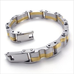 Finbearbetad Färgglans Stabil Kvalitet I Titanarmband