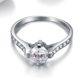Hållbar Titanring För Kvinnor Med Strass