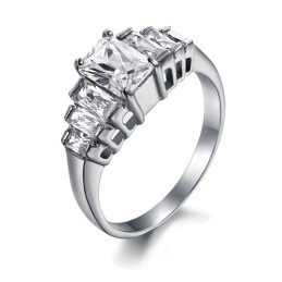 Stabil Kvalitet Kvinnlig Titanring Med Strass
