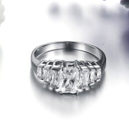 Stabil Kvalitet Kvinnlig Titanring Med Strass