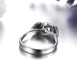 Stabil Kvalitet Kvinnlig Titanring Med Strass
