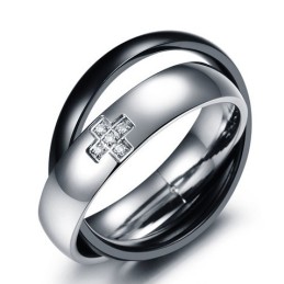 Stabil Kvalitet Kors Titanring För Älskare Med Diamant