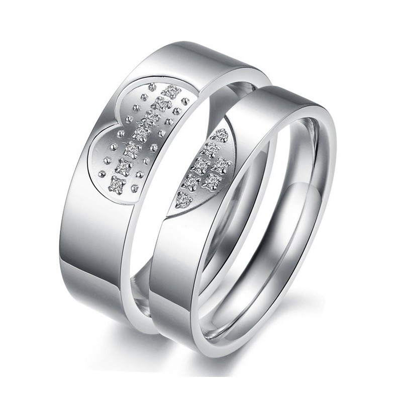 Högkvalitativ Älskling Titanring För Älskare Med Strass Högkvalitativ Älskling Titanring För Älskare Med Strass