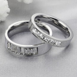 Brett Utbud Av Titanringar För Älskare Med Strass