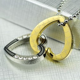 Moderiktigt Par Älskling Titanhänge Och Halsband (Ett Par)
