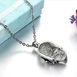 Kung Av Kvantitet Skull Titanhalsband