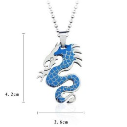 Moderiktiga Hängen Och Halsband I Rent Titan För Män, Drake