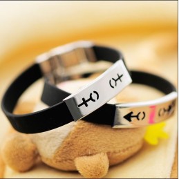 Symbol Titanarmband För Män Och Kvinnor Par