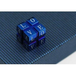 Mode Titanhänge Och Halsband Kärlek Rubikkub