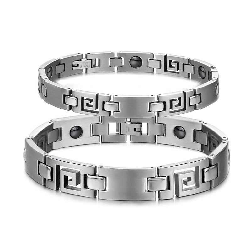 Lättanvänt Klassiskt Titanarmband För Älskare Lättanvänt Klassiskt Titanarmband För Älskare