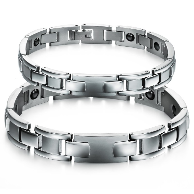 Utmärkt Kvalitetshälsoarmband I Titanium För Älskare Utmärkt Kvalitetshälsoarmband I Titanium För Älskare