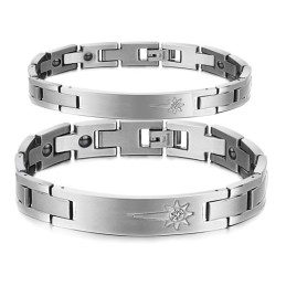 Att Njuta Av Högt Rykte Hemma Och Utomlands Titanarmband För Älskare Med Diamant