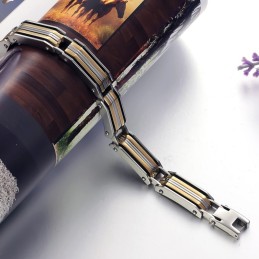 Brett Utbud Av Titanarmband För Män