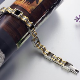 Stabilt Titanarmband Av Hög Kvalitet