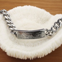 Att Njuta Av Högt Rykte Hemma Och Utomlands Manligt Titanarmband
