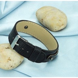Stort Utbud Av Svart Titanläderarmband