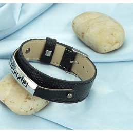 Högkvalitativt Armband I Svart Titanläder