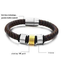 Kvalitets- Och Kvantitetsgaranterat Armband I Brunt Titanläder För Män