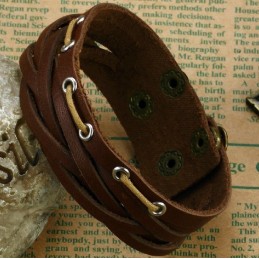 Armband I Titanläder Av Högsta Kvalitet