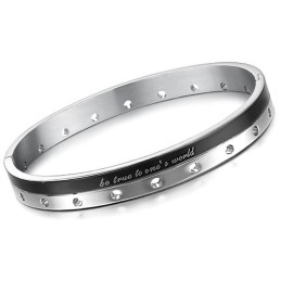 Kompletta Specifikationer För Titanarmband För Älskare