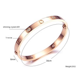 To Have A Long Story Damarmband I Titan Med Strass