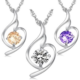 Drottningen Av Kvalitetskvinnligt Mode I Platinapläterat Titanhalsband Med Diamanter