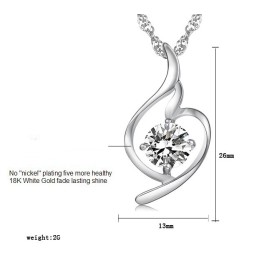 Drottningen Av Kvalitetskvinnligt Mode I Platinapläterat Titanhalsband Med Diamanter