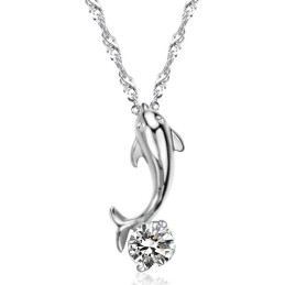 Världsberömt Kvinnligt Delfinformat Platinapläterat Titanhalsband Med Diamanter