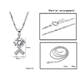 Pålitligt Kvalitetshalsband För Kvinnor I Platinaplätering I Titan Med Strass