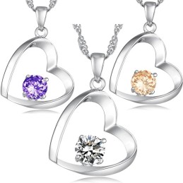 Högkvalitativt Halsband I Platinapläterat Titan För Kvinnor