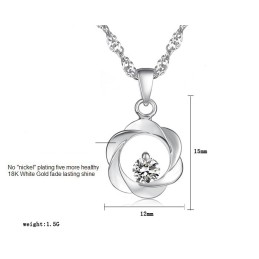 Kvalitets- Och Kvantitetsgaranterat Elegant Halsband I Platinapläterad Titan Med Diamanter För Kvinnor
