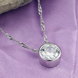 To Have A Long Story Halsband För Kvinnor I Platinapläterat Titan Med Strass