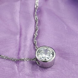 To Have A Long Story Halsband För Kvinnor I Platinapläterat Titan Med Strass