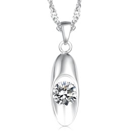 Kvalitets- Och Kvantitetsgaranterat Platinapläterat Titanhalsband Med Diamanter För Kvinnor