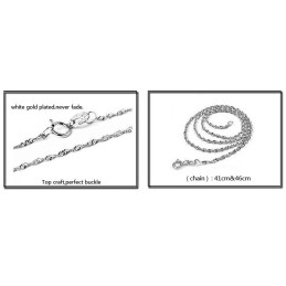 Drottningen Av Kvalitet, Kvinnligt Rosformat Platinapläterat Titanhalsband Med Strass