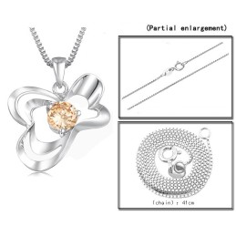 Utmärkt Kvalitetshalsband För Kvinnor I Platinaplätering Med Diamanter I Titan