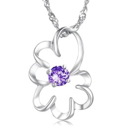 Brett Utbud Av Lila Platinapläterad Titanhalsband Med Diamanter För Kvinnor