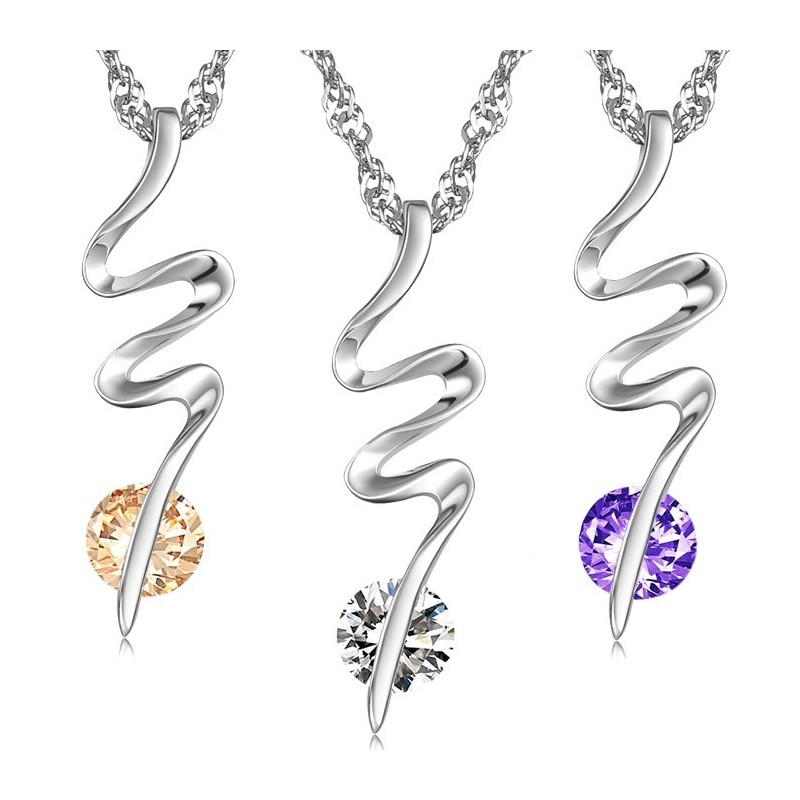 Välkänt För Sin Fina Kvalitet, Platinapläterat Titanhalsband Med Diamanter För Kvinnor Välkänt För Sin Fina Kvalitet, Platinapläterat Titanhalsband Med Diamanter För Kvinnor