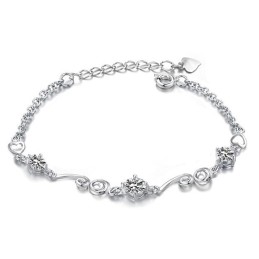 Högkvalitativt Lila Platinapläterat Titanarmband Med Diamanter För Kvinnor