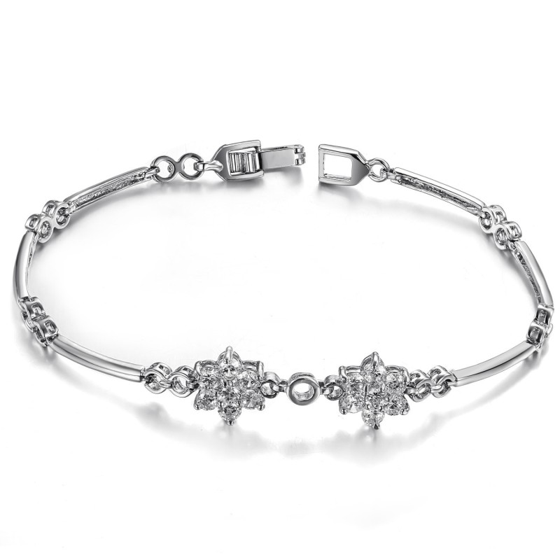 Drottningen Av Kvalitet, Plommonblommaformad Platinapläterad Titanarmband Med Diamanter För Kvinnor Drottningen Av Kvalitet, Plommonblommaformad Platinapläterad Titanarmband Med Diamanter För Kvinnor