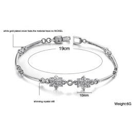 Drottningen Av Kvalitet, Plommonblommaformad Platinapläterad Titanarmband Med Diamanter För Kvinnor