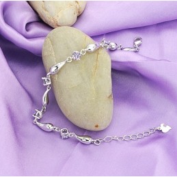 Hållbart I Bruk Lila Platinapläterat Titanarmband Med Diamanter För Kvinnor
