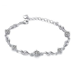 Pålitligt Rykte För Kvinnor, Vackert Platinapläterat Titanarmband