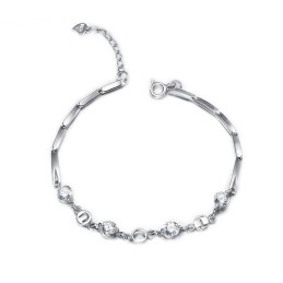 Drottningen Av Kvalitet, Platinapläterat Titanarmband Med Strass För Kvinnor