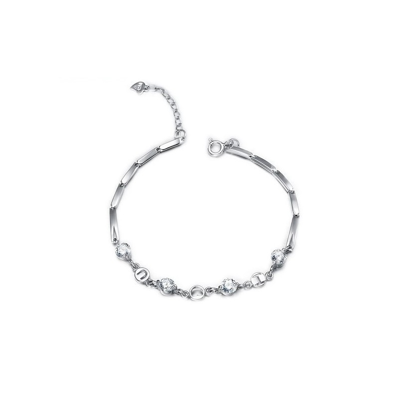 Drottningen Av Kvalitet, Platinapläterat Titanarmband Med Strass För Kvinnor Drottningen Av Kvalitet, Platinapläterat Titanarmband Med Strass För Kvinnor
