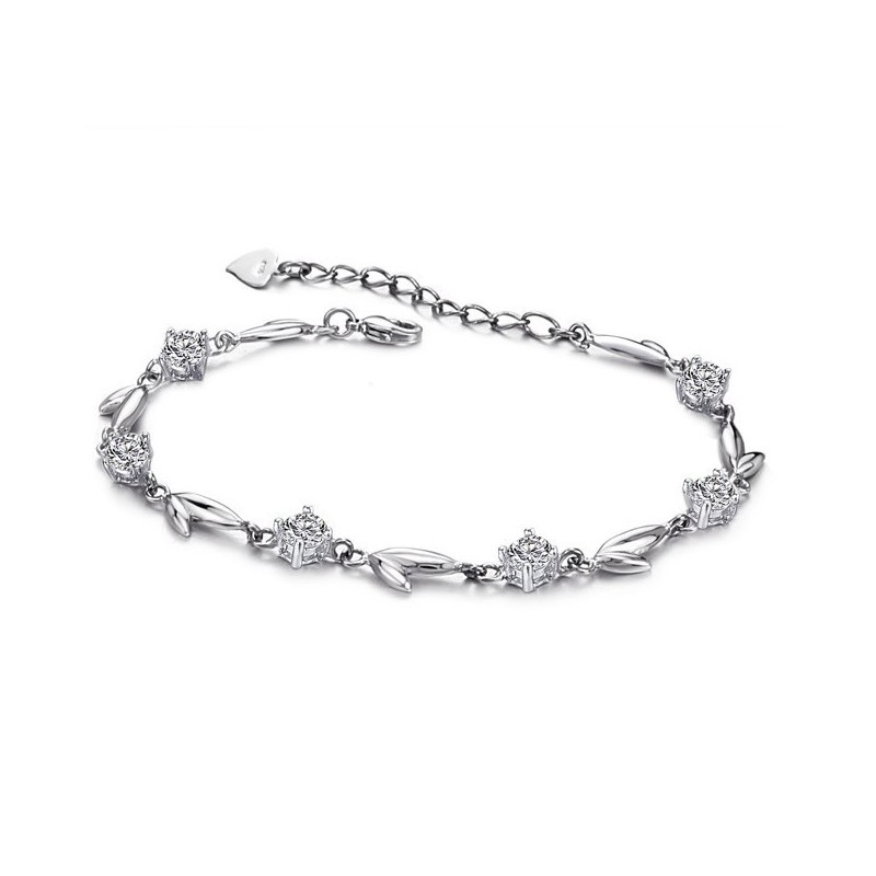 Välkänt För Sitt Fina Kvalitetsarmband I Platinapläterat Titan Med Strass Och Bladform För Kvinnor Välkänt För Sitt Fina Kvalitetsarmband I Platinapläterat Titan Med Strass Och Bladform För Kvinnor